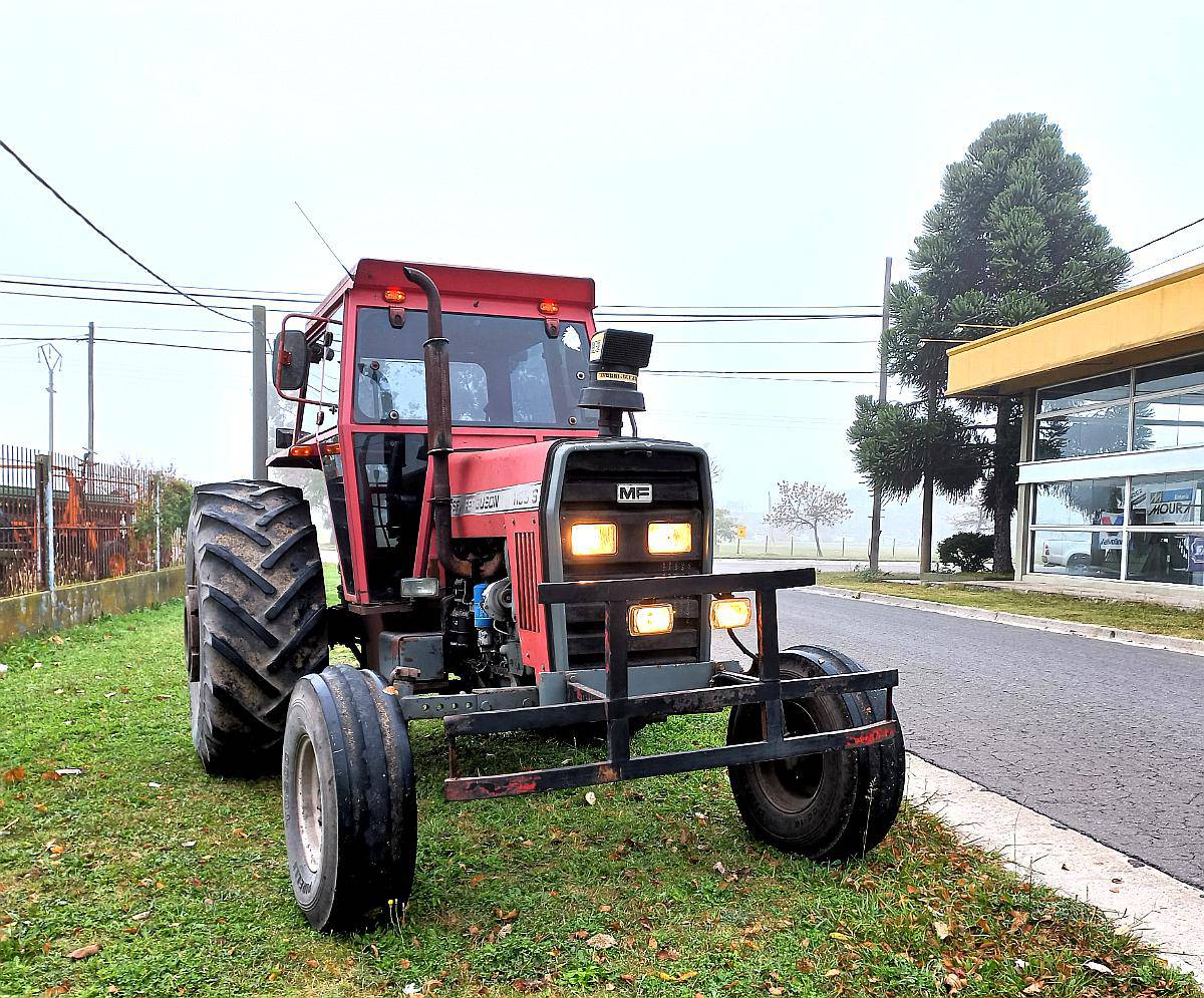 Massey Ferguson 1195 S con Rodado 30, Doble Hidráluico.