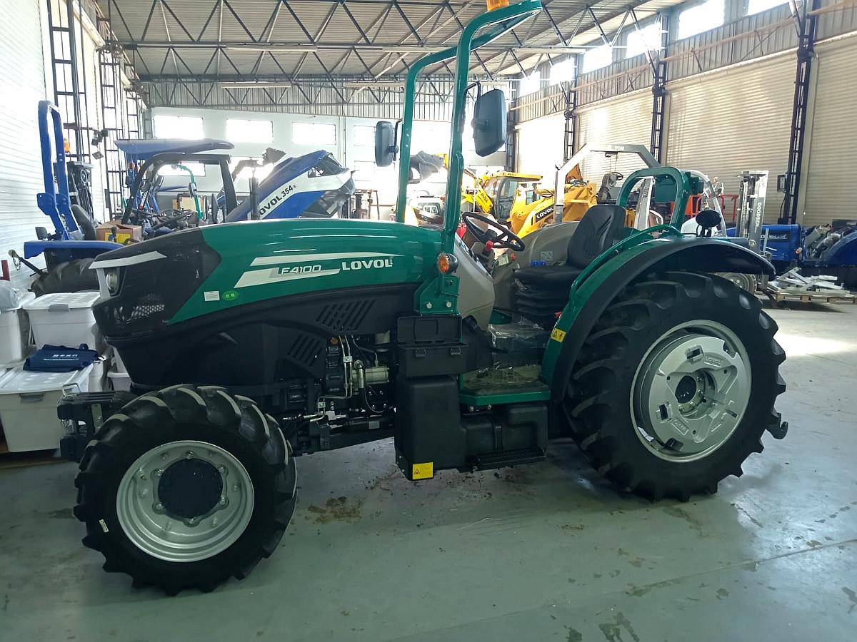 Tractor Lovol F 4100