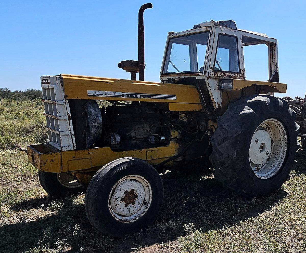 Tractor CBT 2105 Motor Mercedes con Cabina