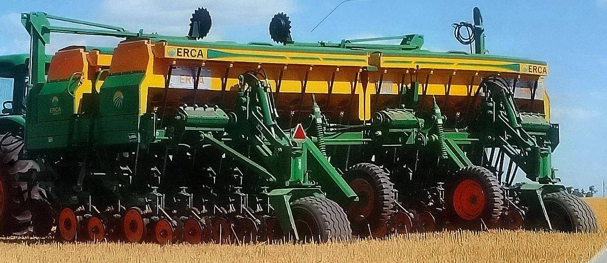 Sembradora Erca, Serie V, 37 a 17,5 Cms., C/alfalfero. Repar