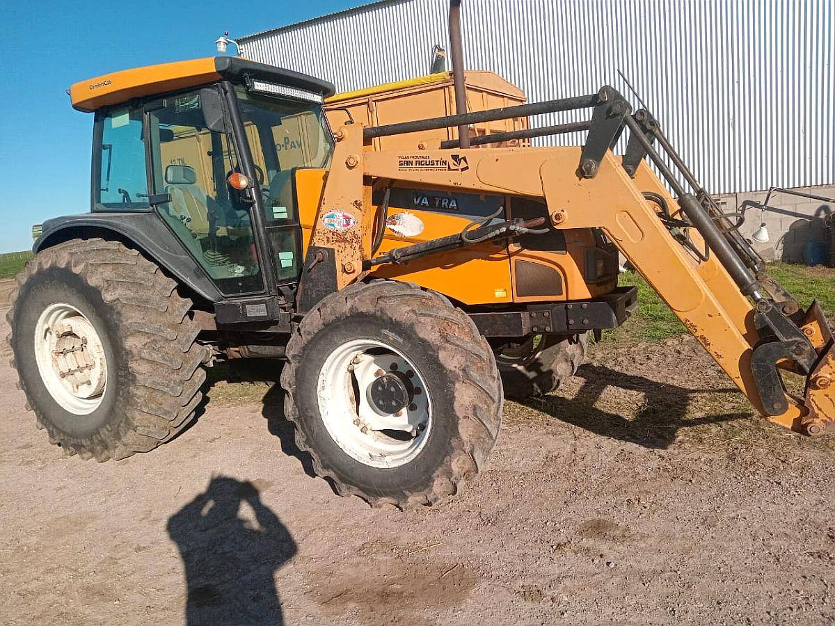 Tractor Valtra BM 125i