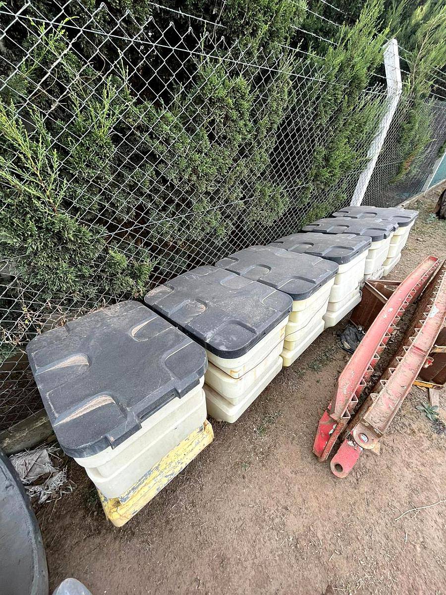 Tolvas Plasticas de Sembradora John Deere