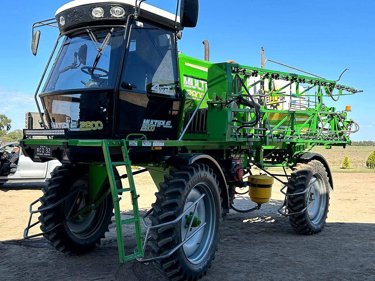 Pulverizadora Metalfor M 2800 Usada Impecable