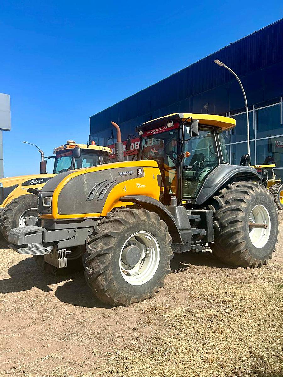 Tractor Valtra BT 170 - año 2013 - 5300 Hs - sin Piloto