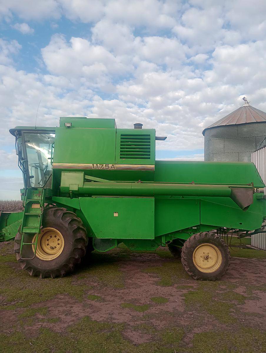 John Deere 1175 con 19 Pies