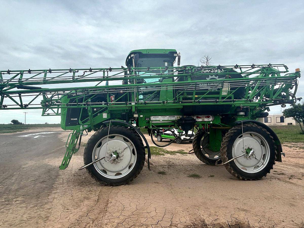 Pulverizadora Metalfor 7040 año 2022