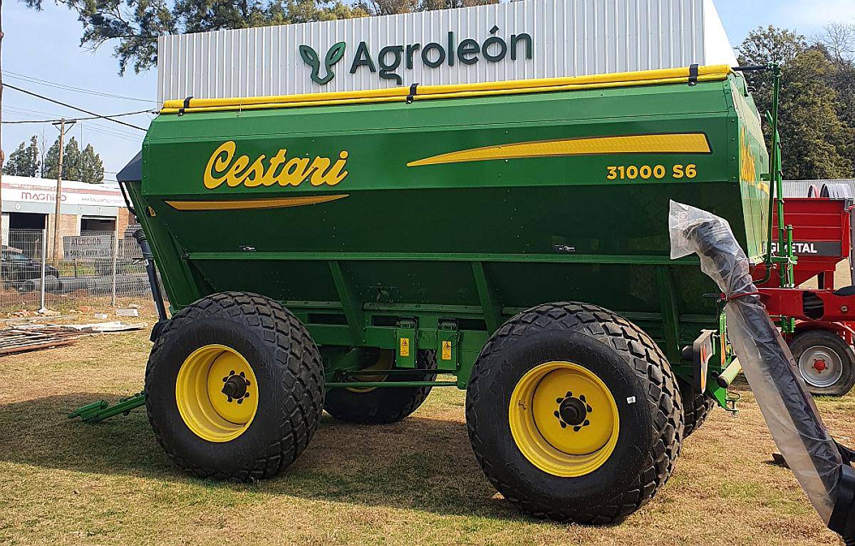 Tolva Autodescargable Cestari 31000 Lts S6 4r