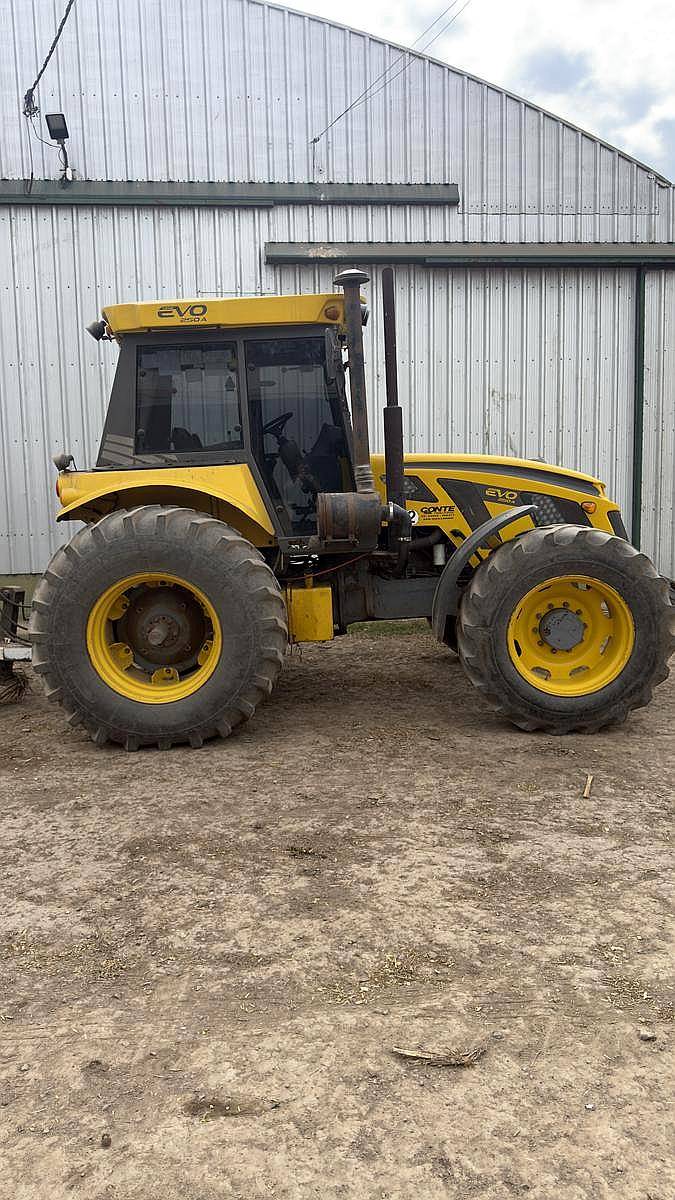Tractor Pauny EVO250 de 160 HP
