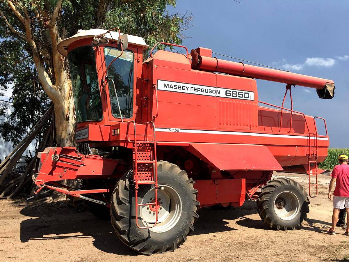 Massey Ferguson 6850. Horas 5000.