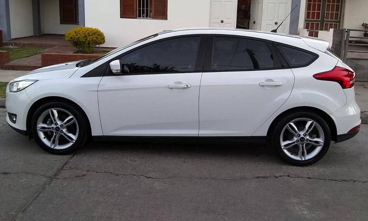 Ford Focus S 2015 143.000 km CUB Nuev MAN 1.6 S $13.500.000