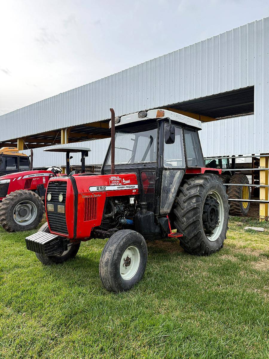 Tractor Massey Ferguson 292