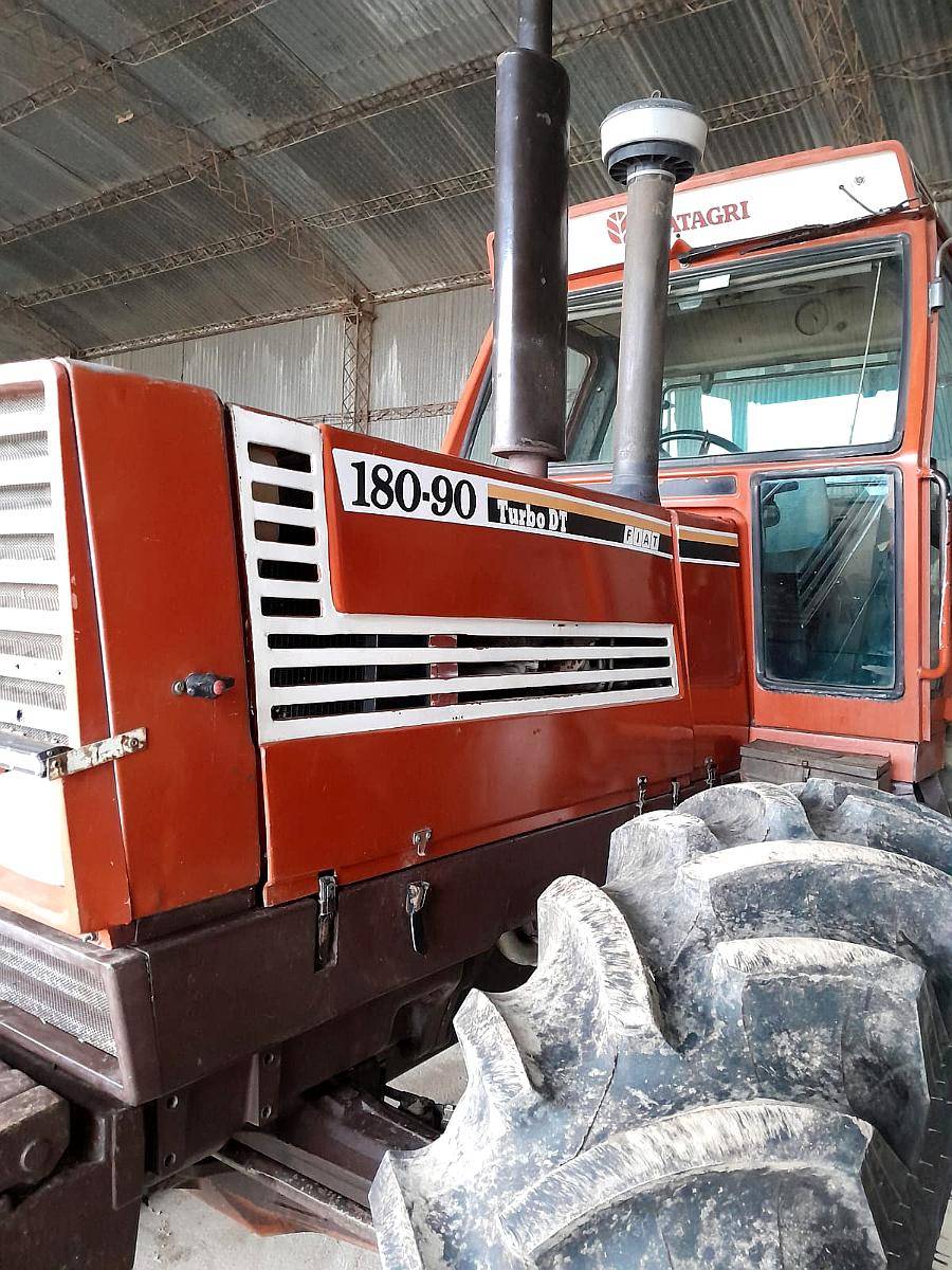 Tractor Fiatagri 180/90, Mod 1994, Cabina