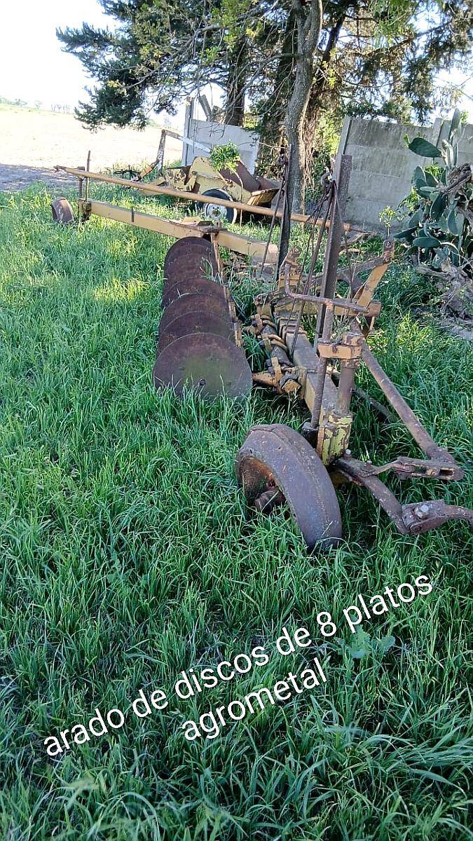 Arado de 8 Discos Agrometal
