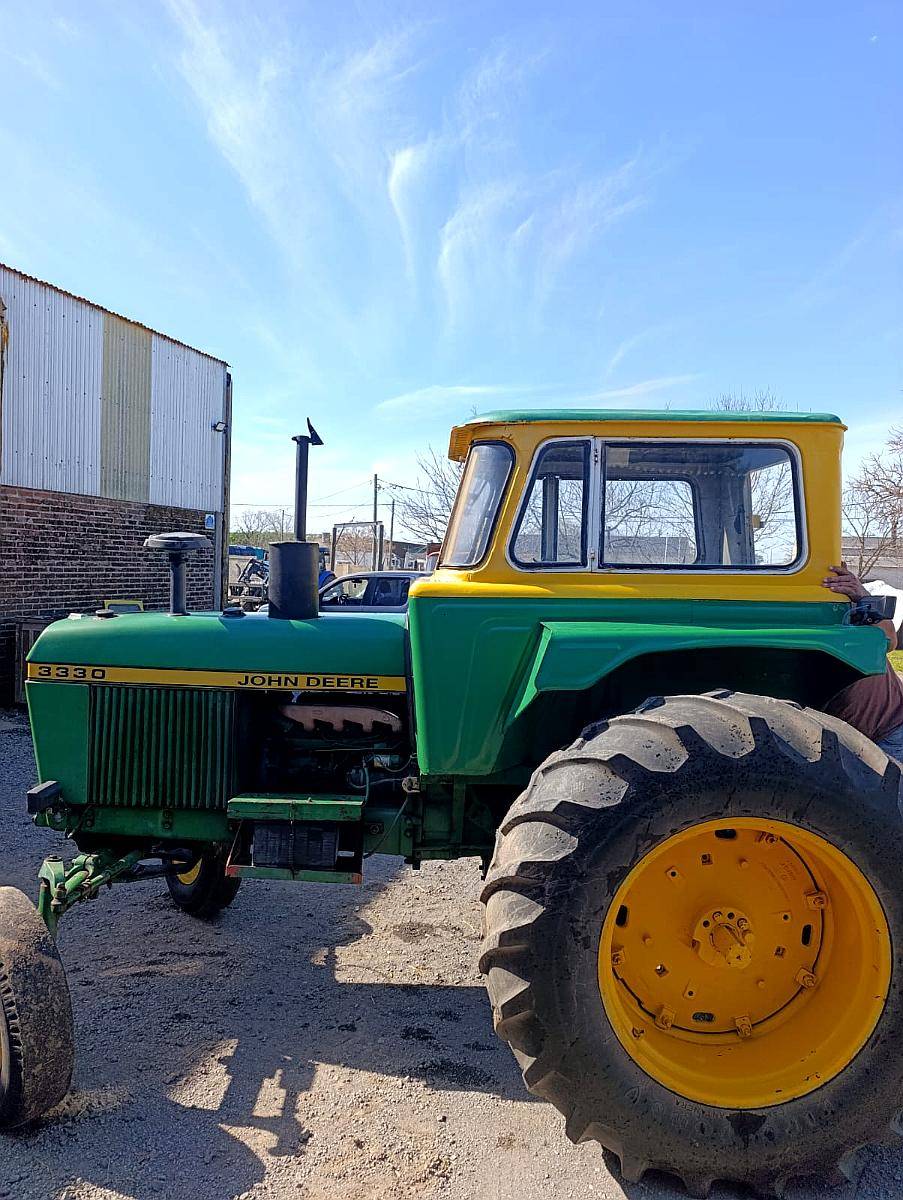 Tractor John Deere 3330 Impecable, Acople 3 Puntos