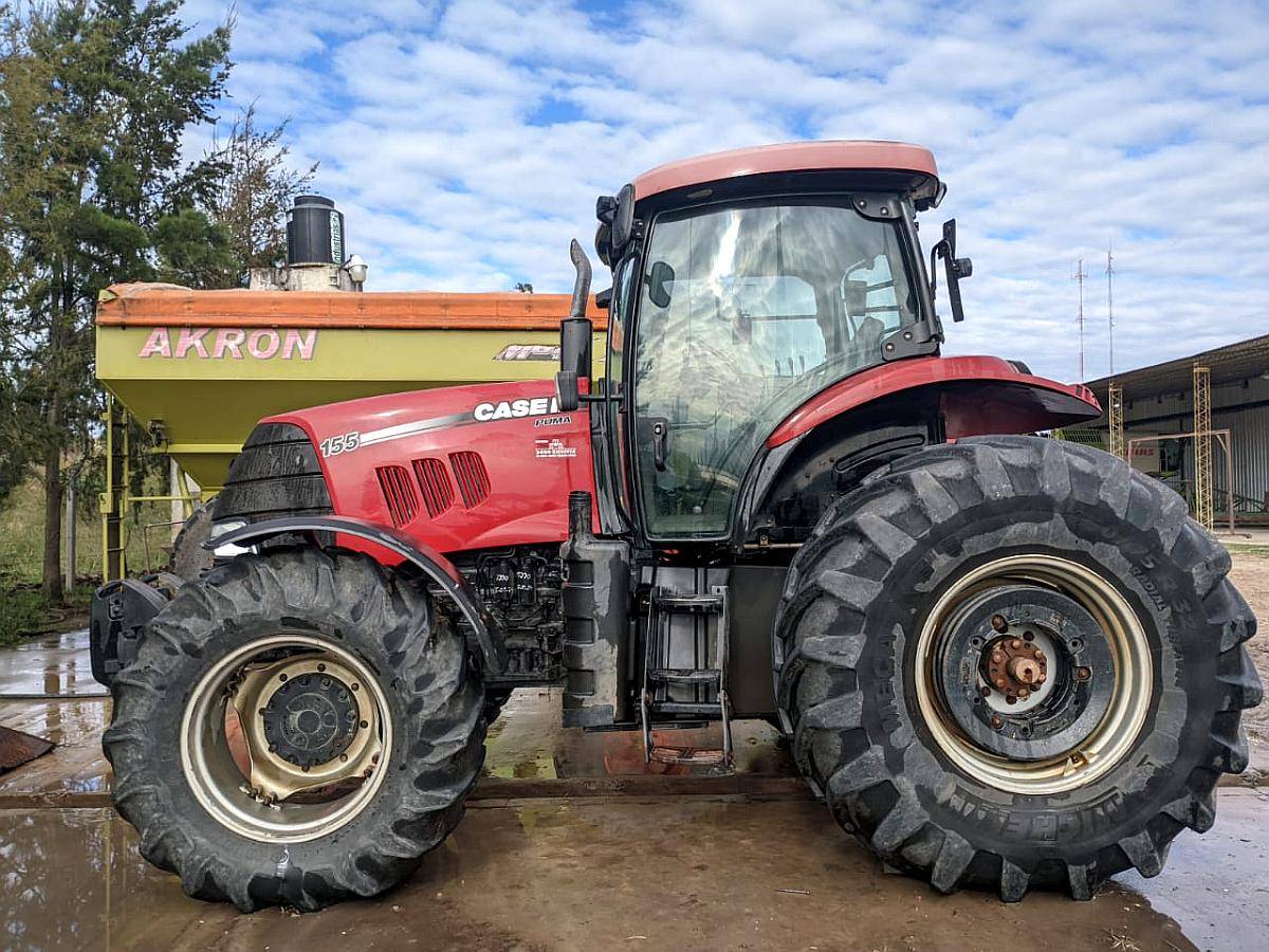 Tractor Case Puma 155