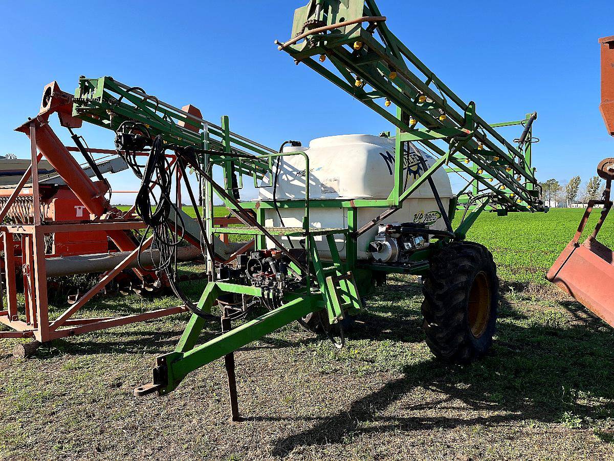 Pulverizadora Metalfor Futur 2000 Usada