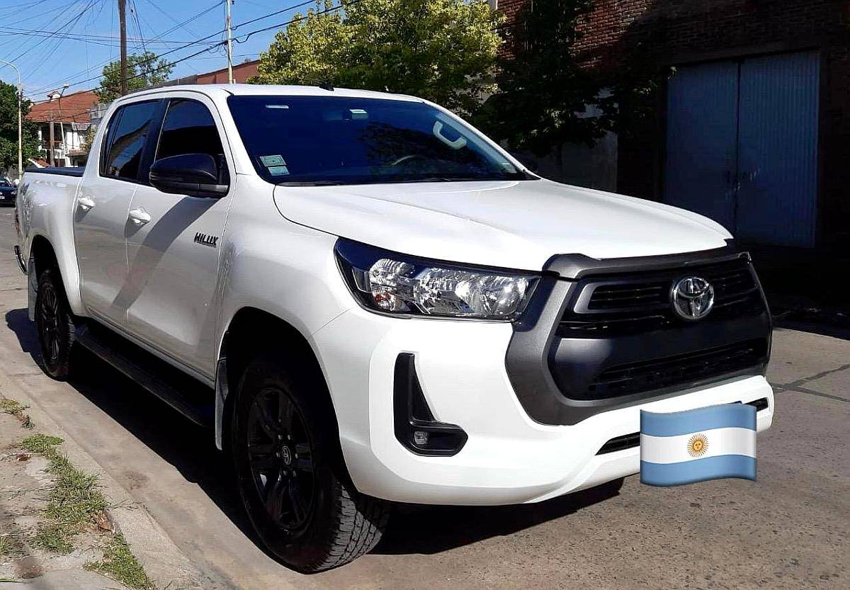 Camioneta Toyota Hilux SR 4X4 2021
