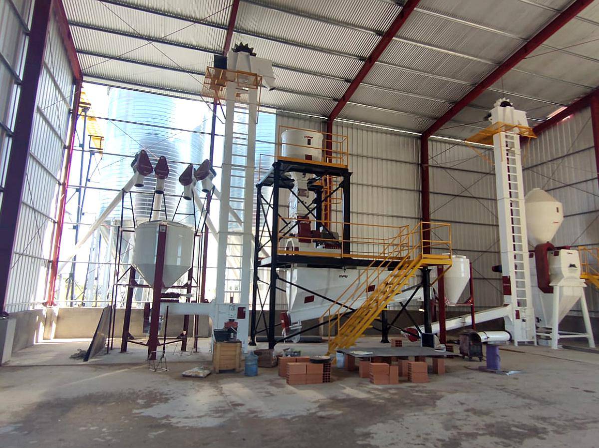 Equipos para Elaboración de Alimentos Balanceados Modelo 2.2