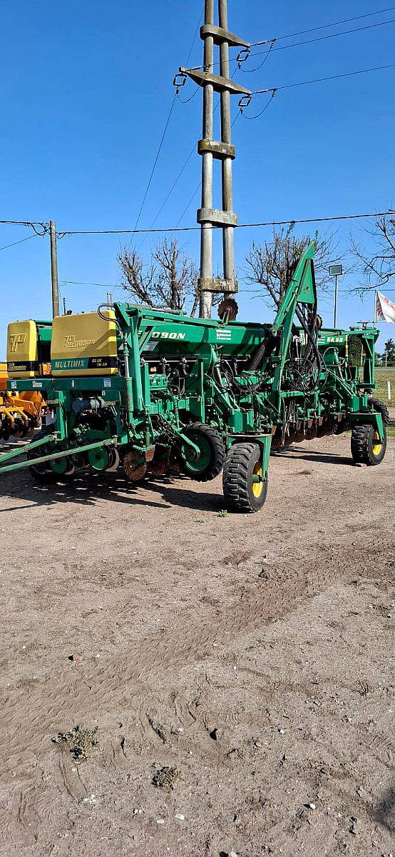 Sembradora Pierobon Multimix de 32 a 21 y 16 a 42