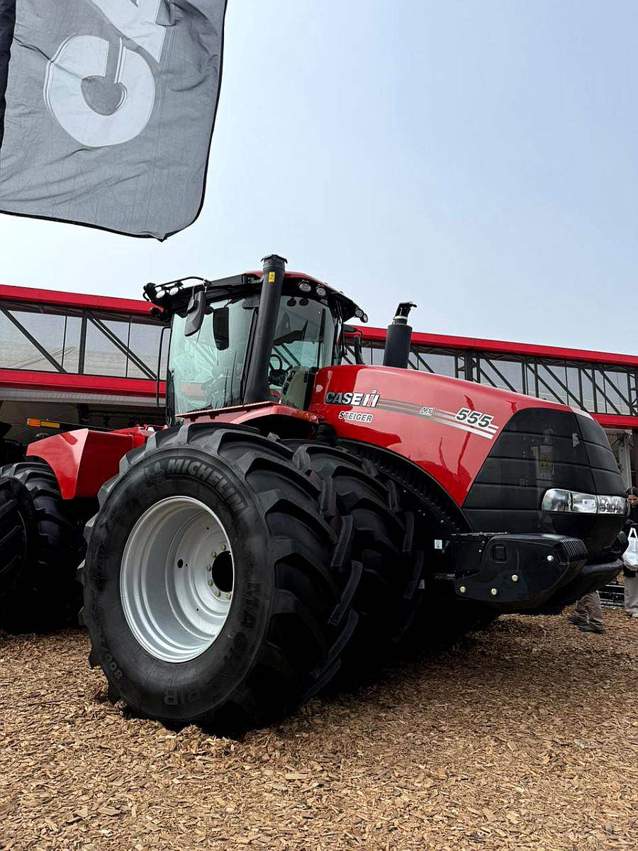 Steiger 555 Dual año 2025 Disponible o km