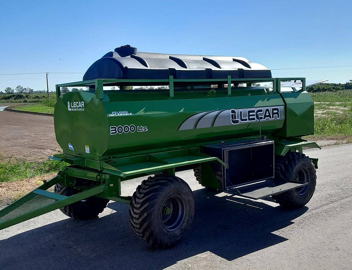 Acoplados Lecar Tanques de Combustibles , Agua y Combinado
