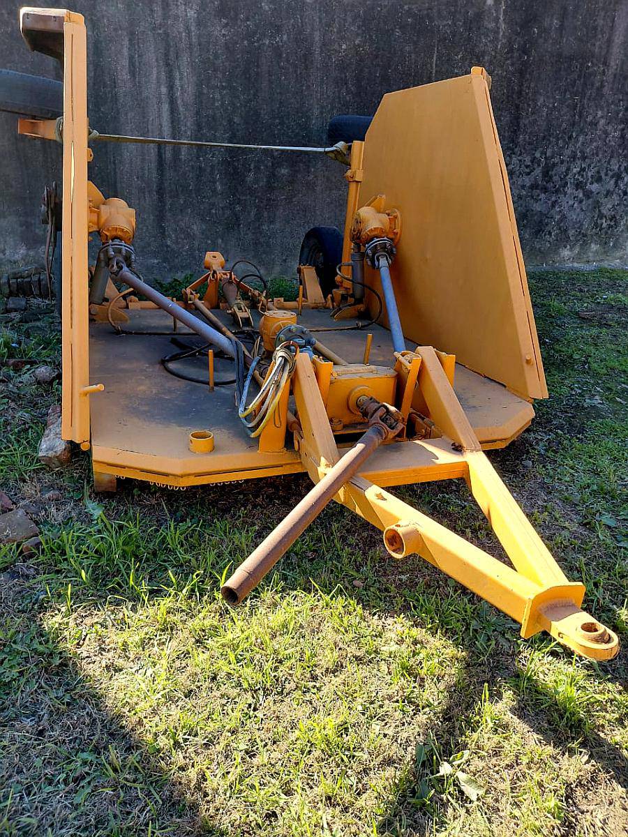 Desmalezadora Marca Metalbert Articulada