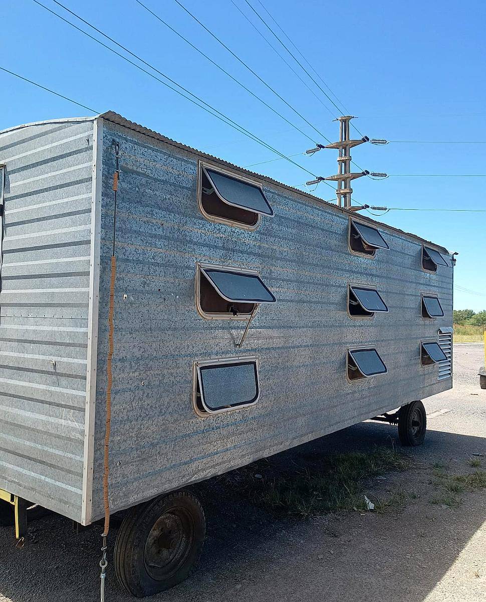 Casilla Beradar 6 Mts. Vacia Adentro- muy Buena