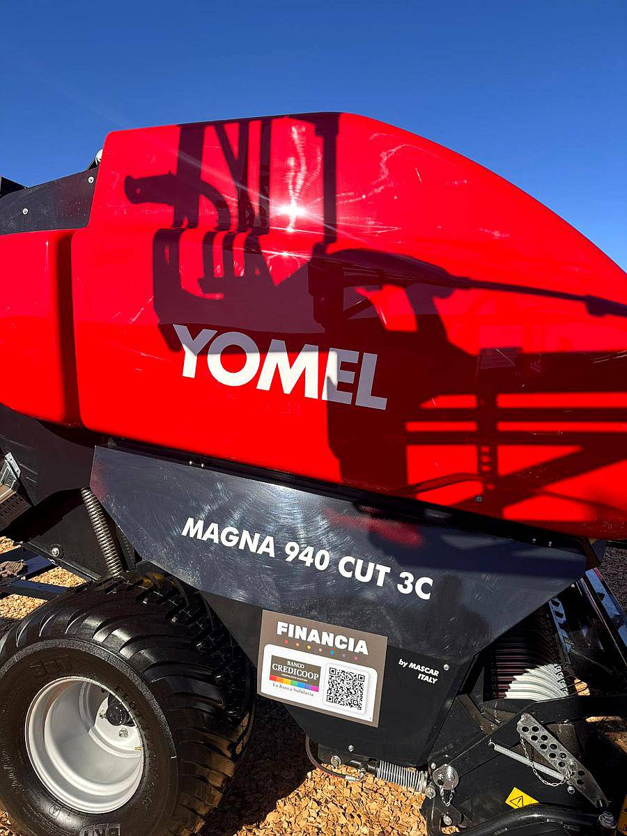 Rotoenfardadora Yomel Magna 940 CUT 3c