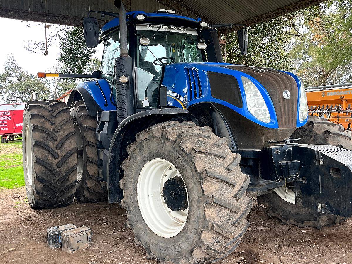 Tractor New Holland T8.320 Piloto