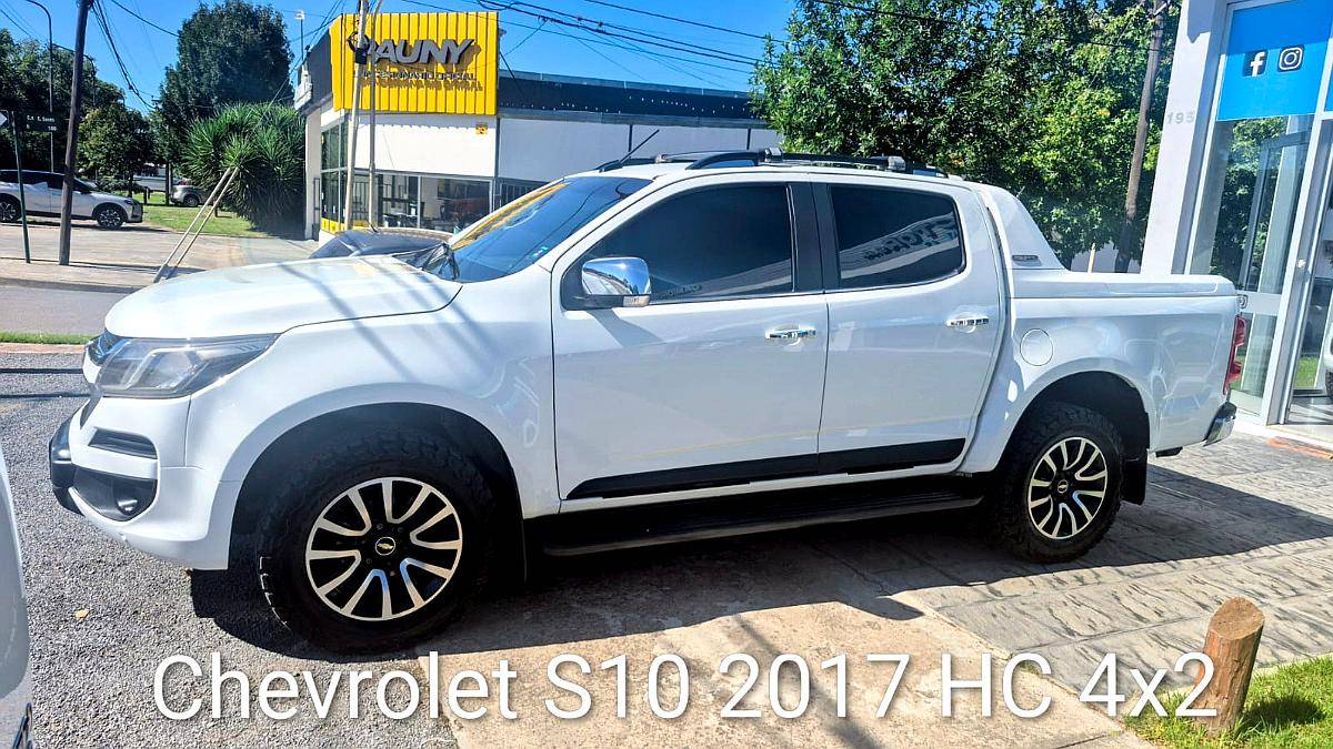 Camioneta Chevrolet S10 HC 2.8 4X2 2017