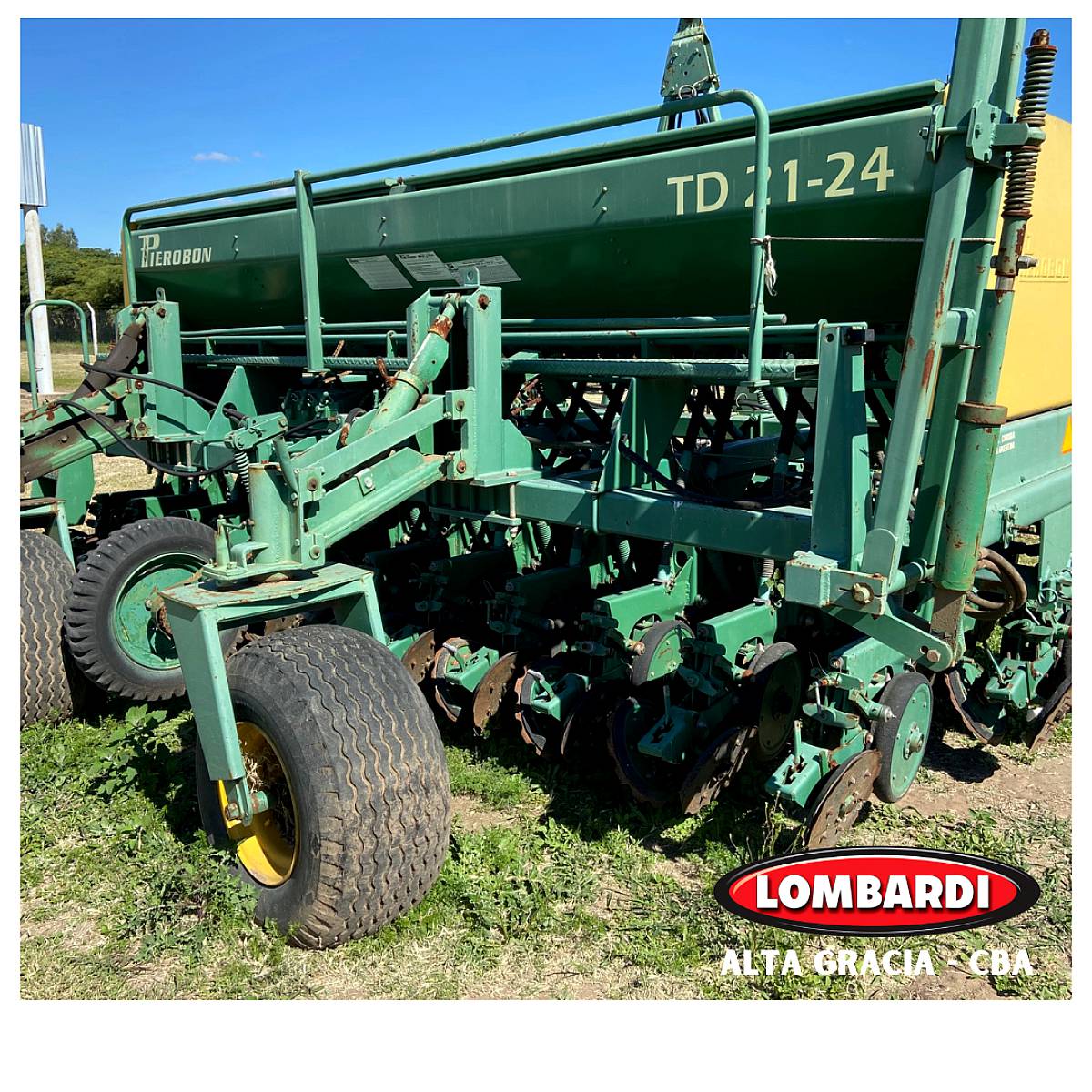 Sembradora Pierobon TD 21-24- muy Buena - Disponible