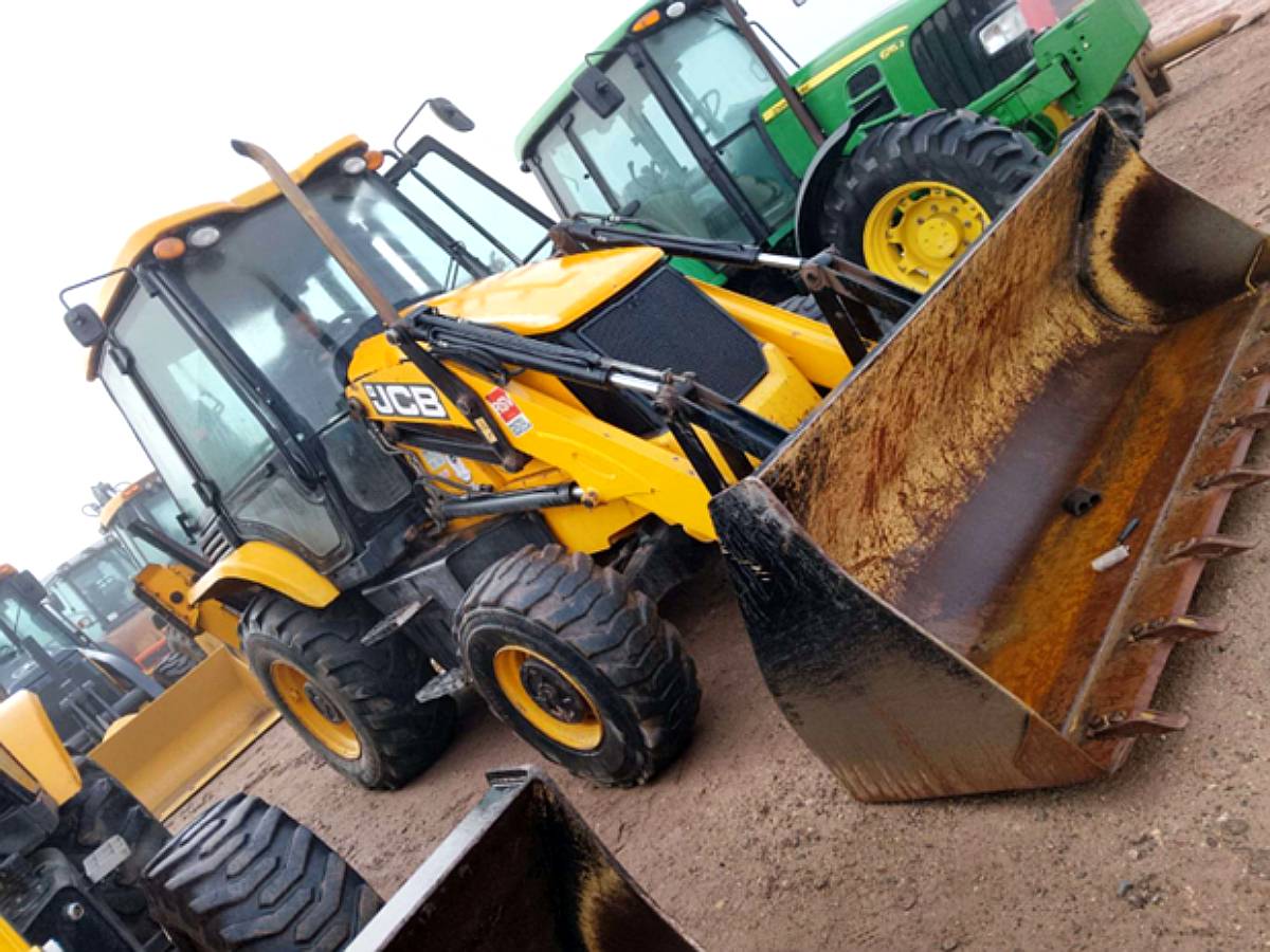 Retroexcavadora JCB 3cx - 2017