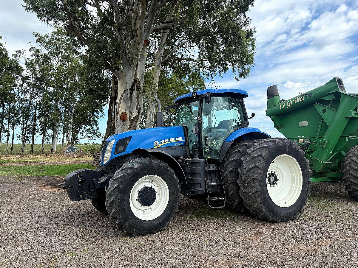 Tractor New Holland T7.245