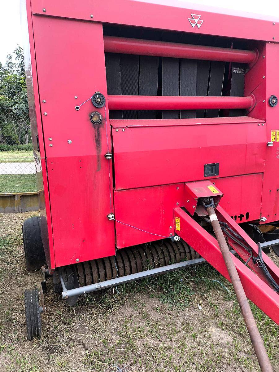 Rotoenfardadora Massey Ferguson Usada