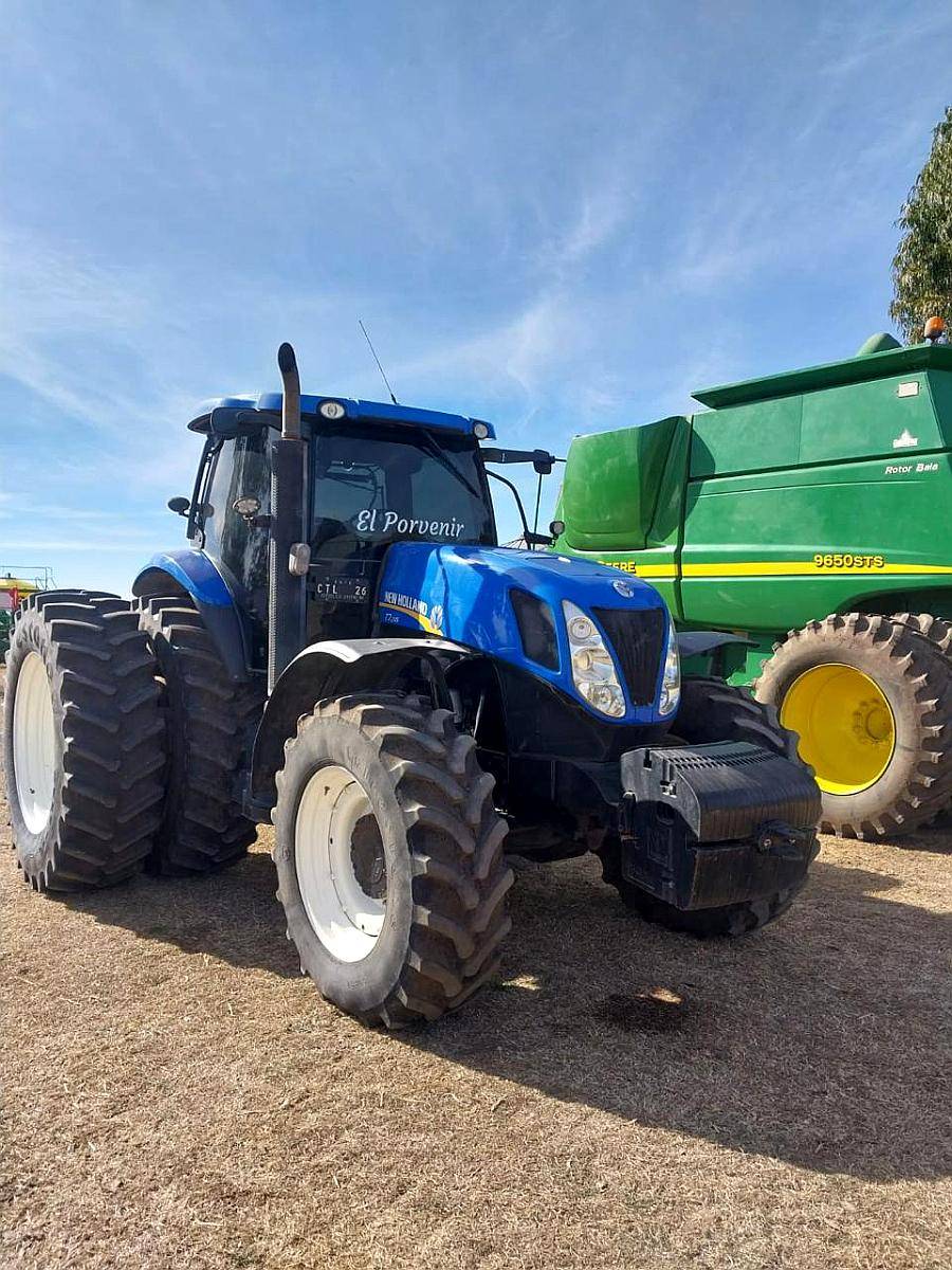 Tractor New Holland T7.245 Mod. 2015