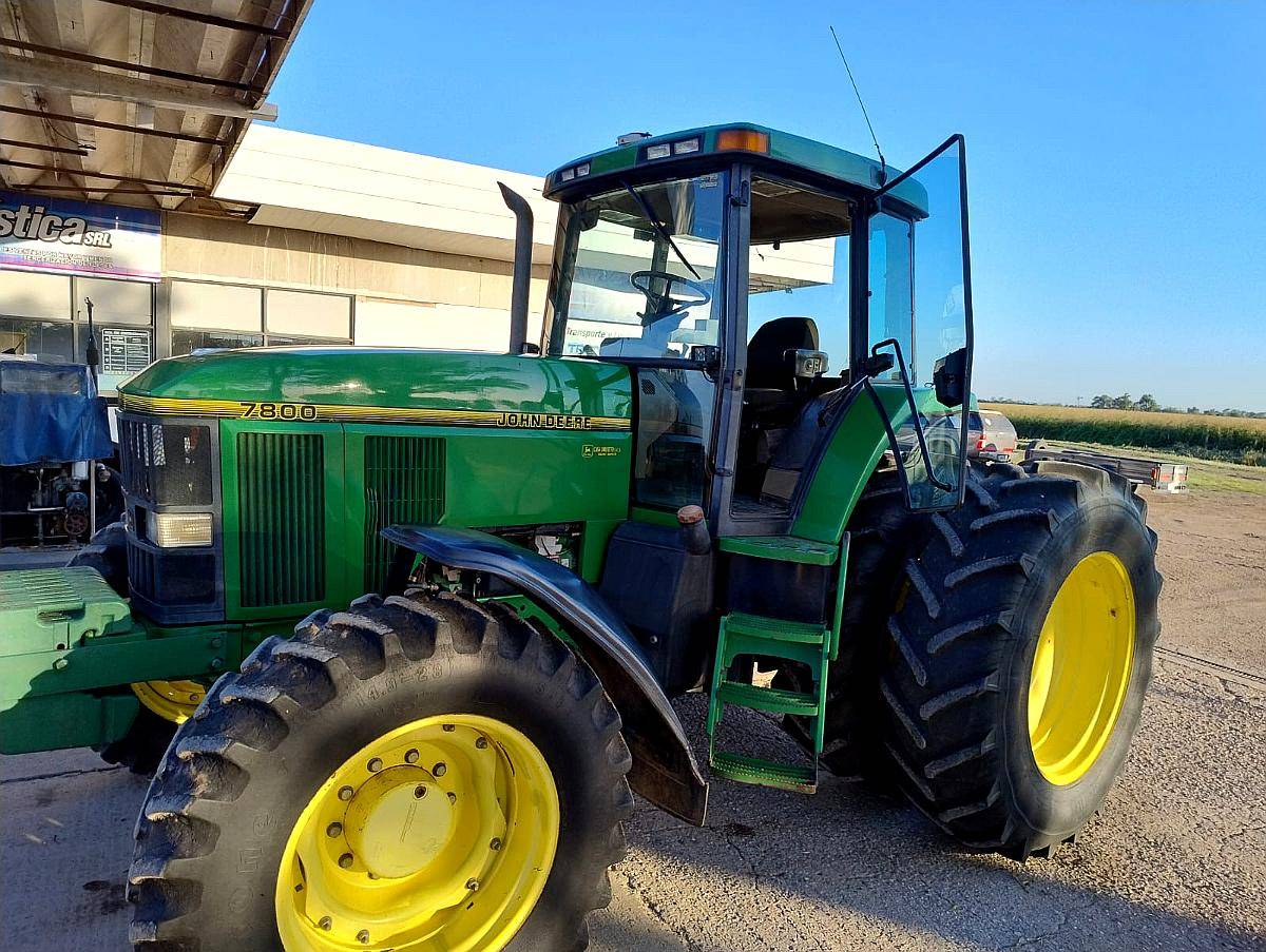 Tractor John Deere 7800