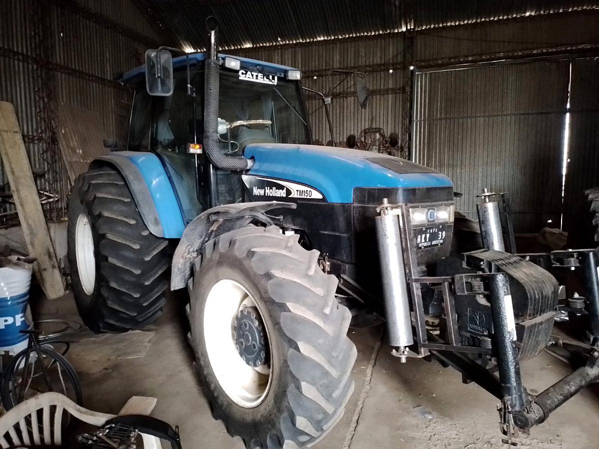 Tractor New Holland TM 150