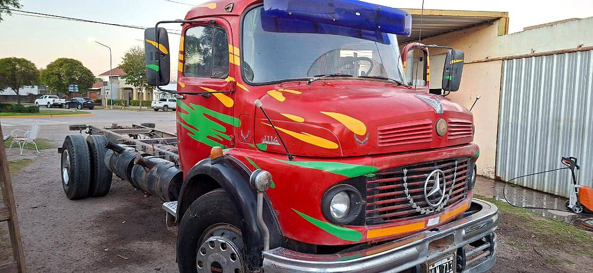 Camión Mercedez Benz 1114 MOD.85