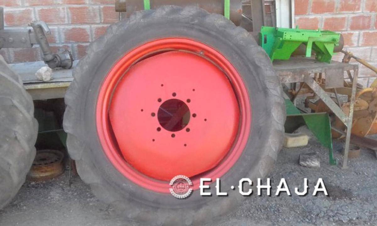 Cubierta para Tractor Marca Firestone 13.6.38 de 6 Telas