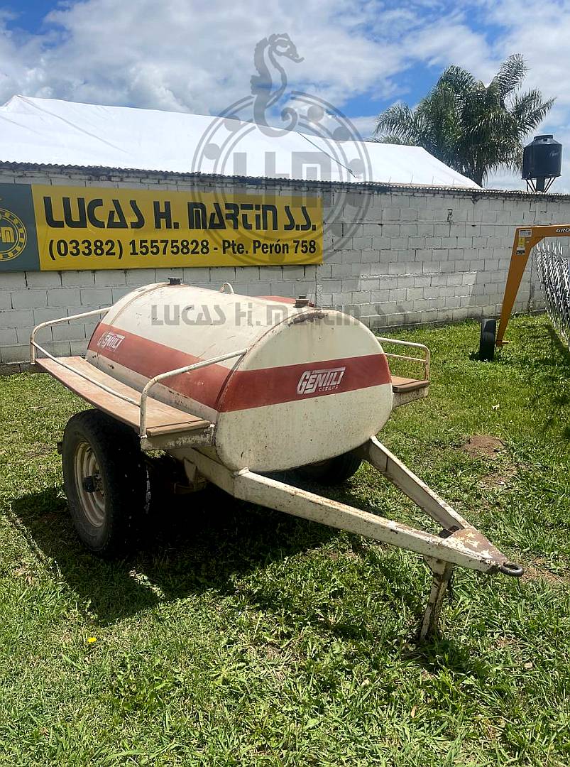 Cisterna Gentili 1500 LT con Bomba