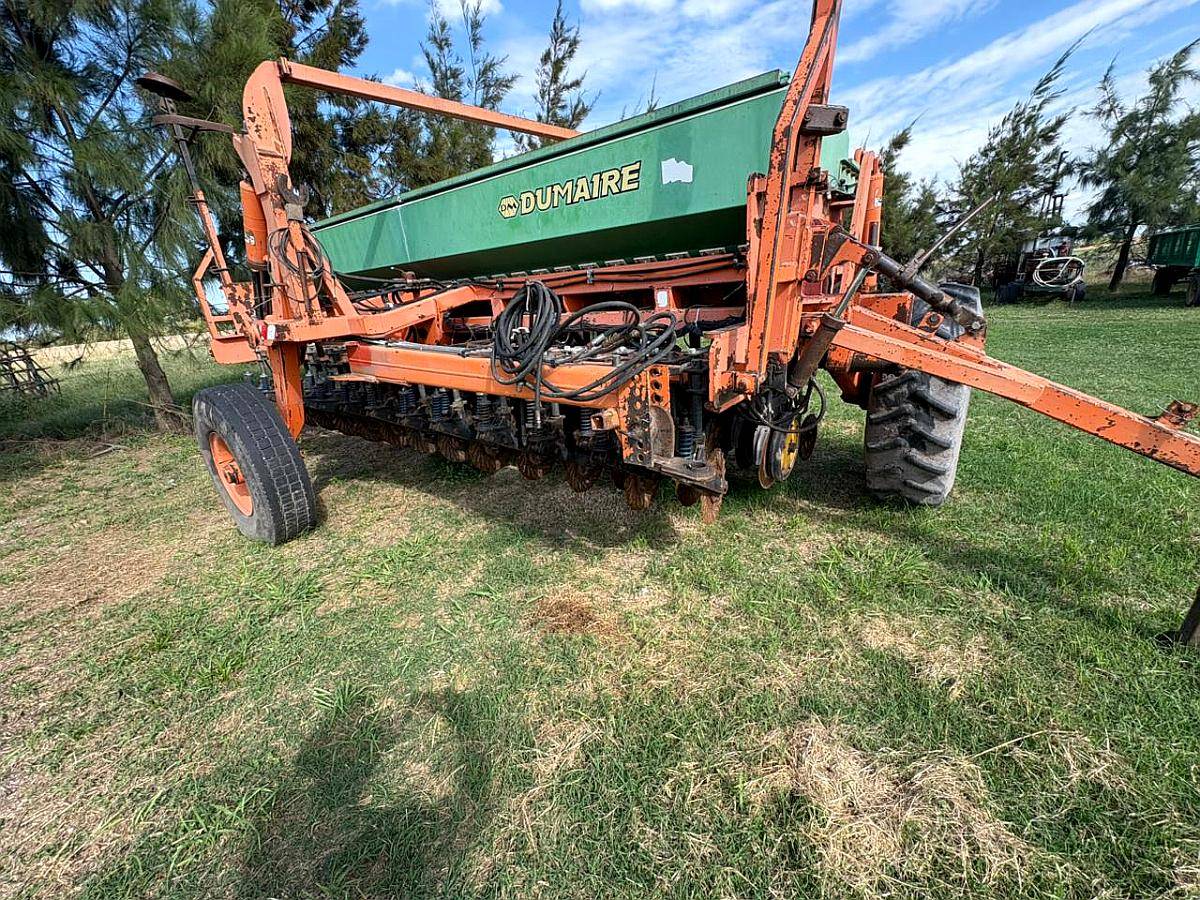 Sembradora Dumaire 710 Grano Fino de 25 a 19 cm
