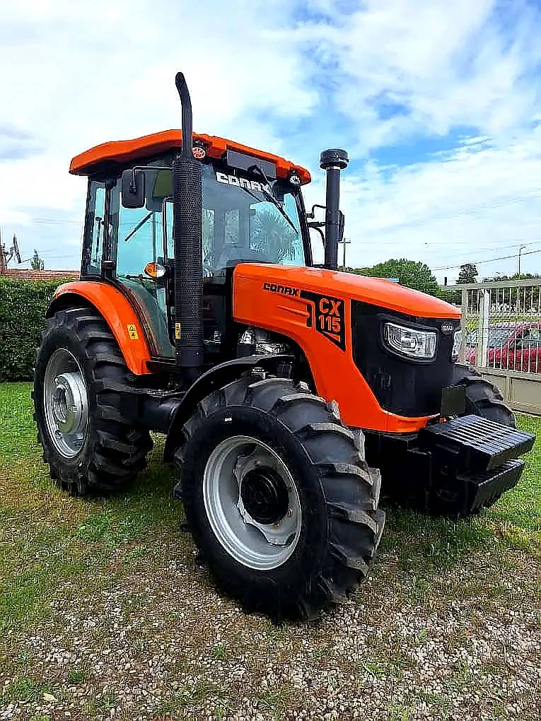 Tractor 115hp Conax con Traes Puntos Cabina