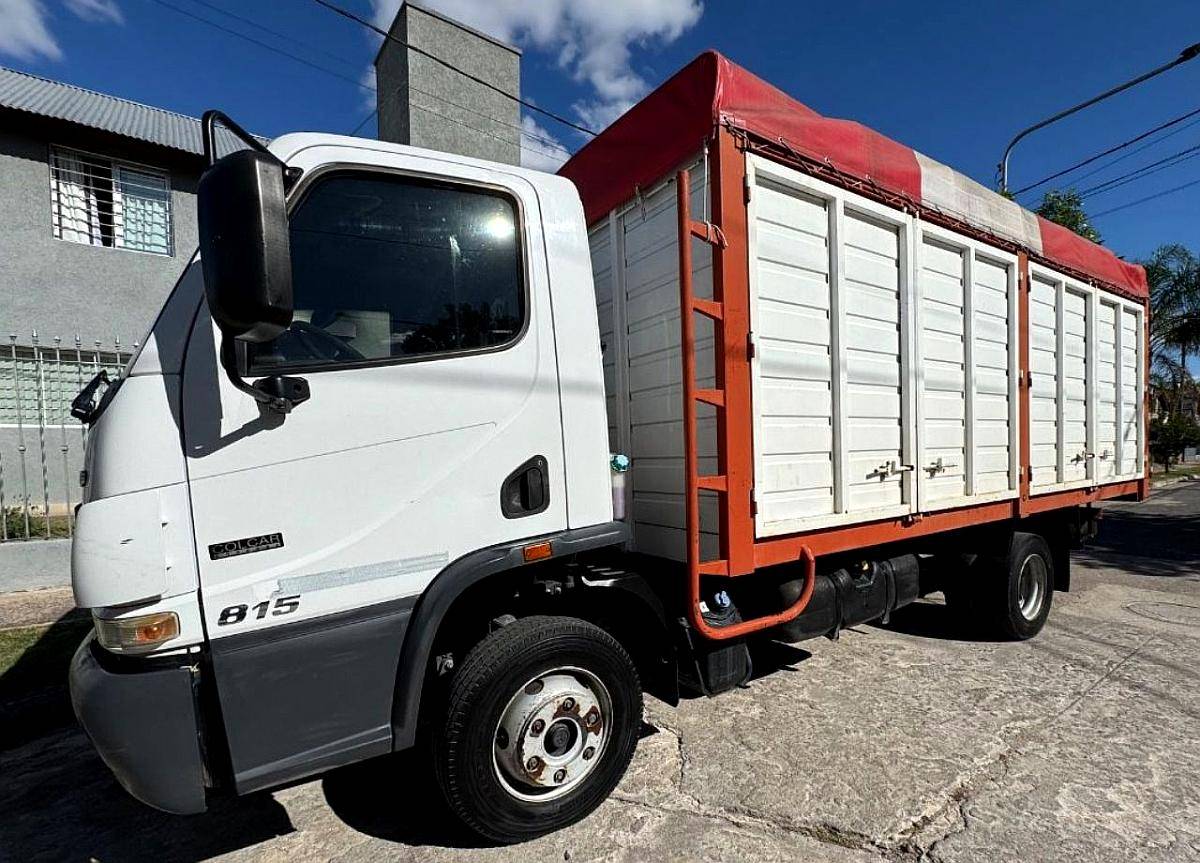 Mercedes Benz Accelo 815/37/39 Frontal 2017 Diesel