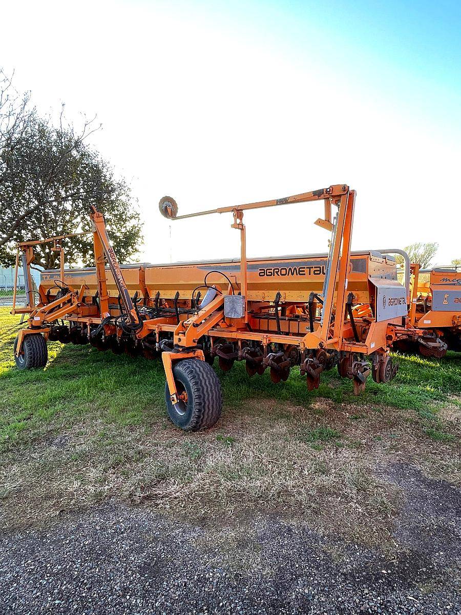 Tx Mega 16/52 Mecánica Fertilizante Simple, Monitor