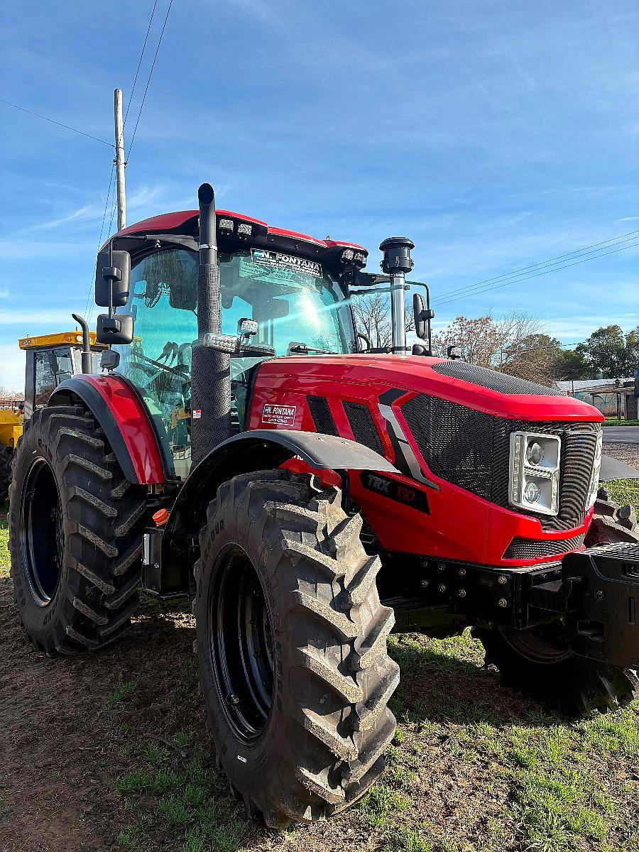 Tractor Traxor TRX 130