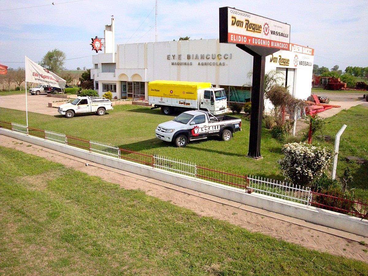 Servicio de Reparación de Cosechadoras ( Biancucci Centeno)