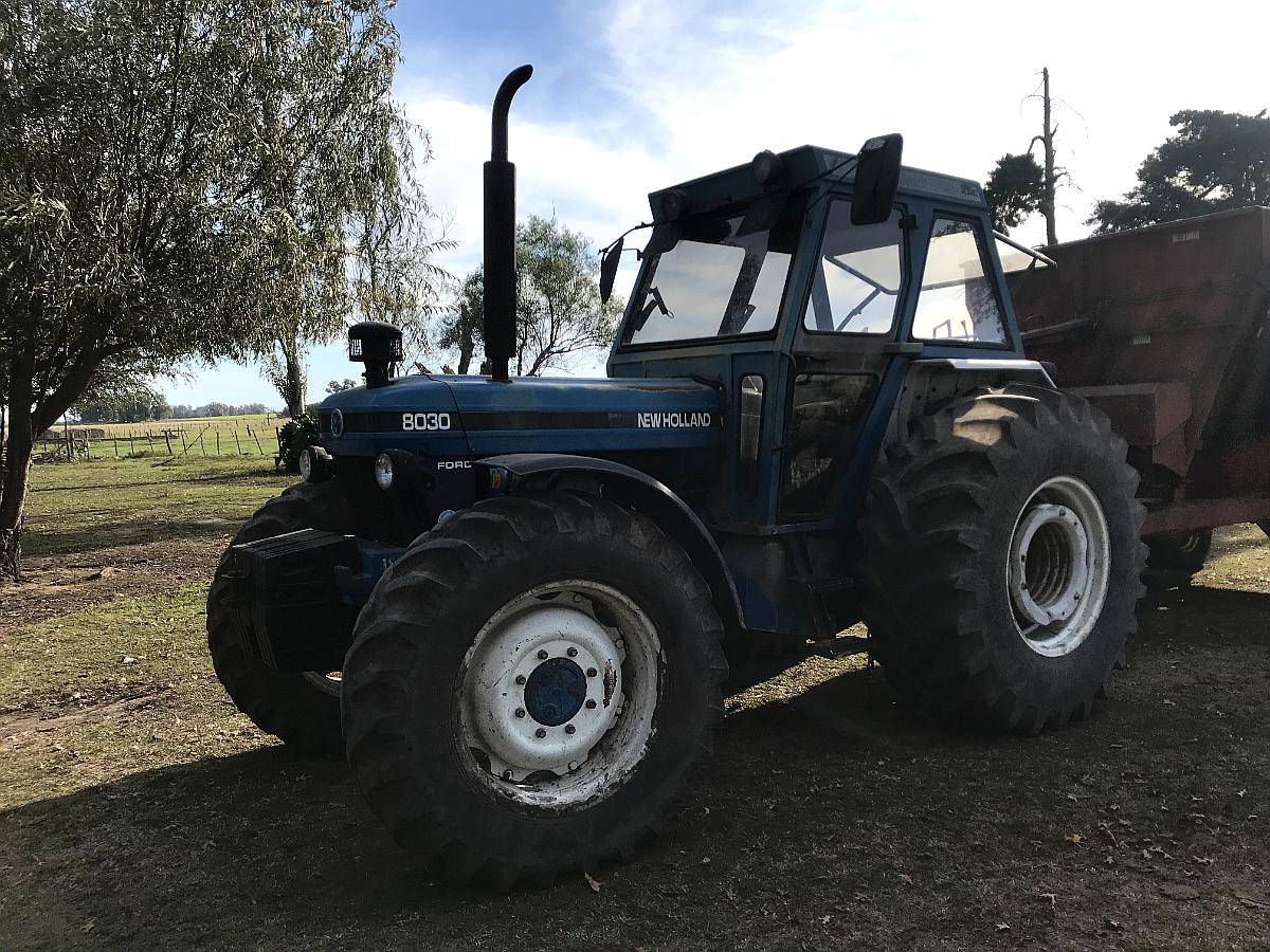 Tractor New Holland 8030 A o 2012 U s 28 000 Agroads