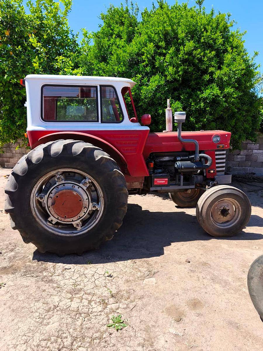 Tractor Masser Ferguson 1078