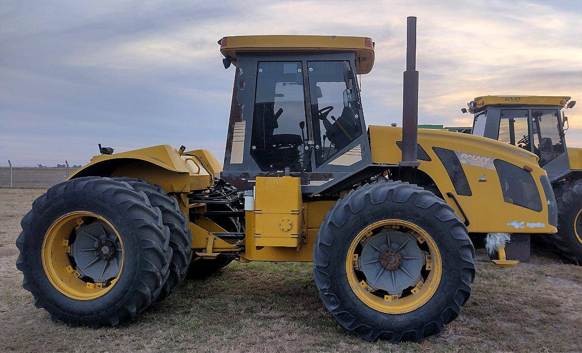 Tractor Pauny 580 EVO