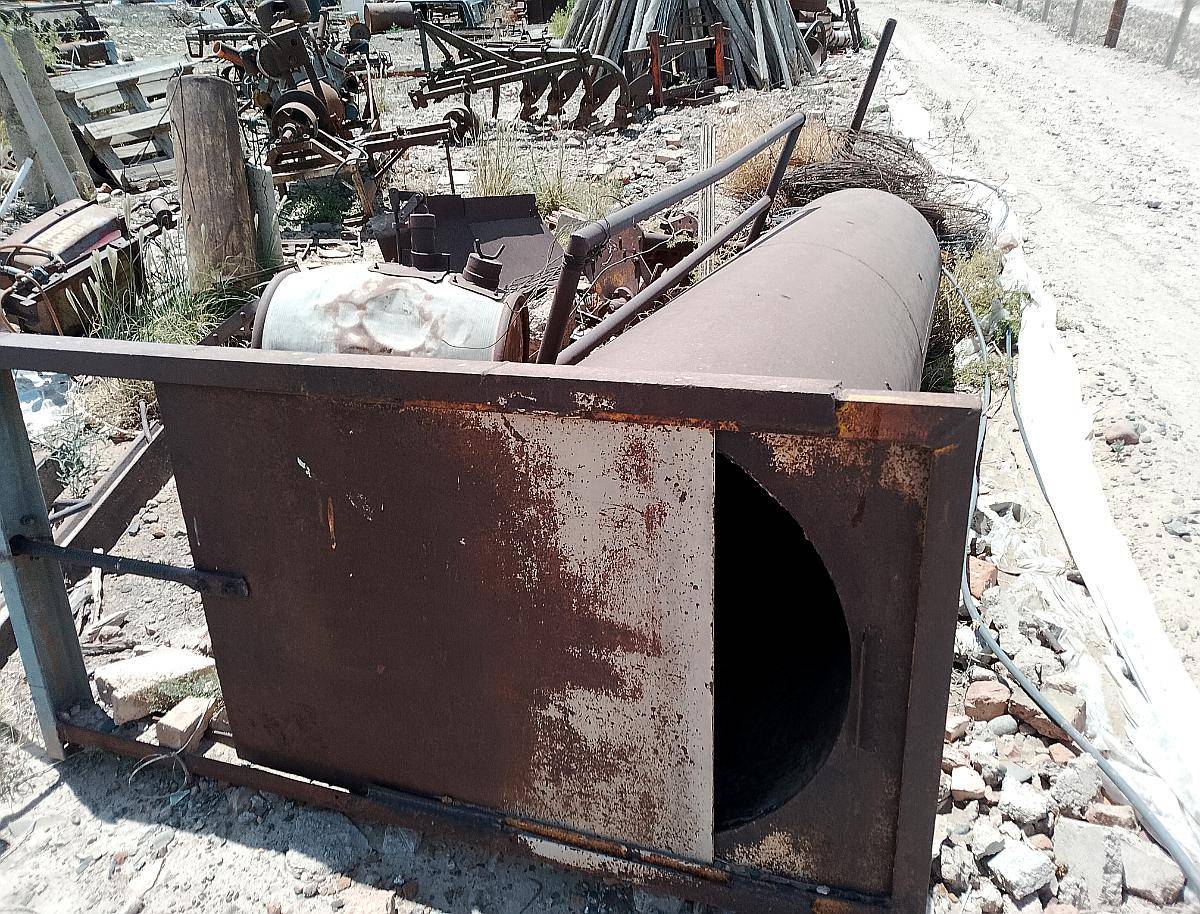 Pasante con Compuerta para Riego Agricola